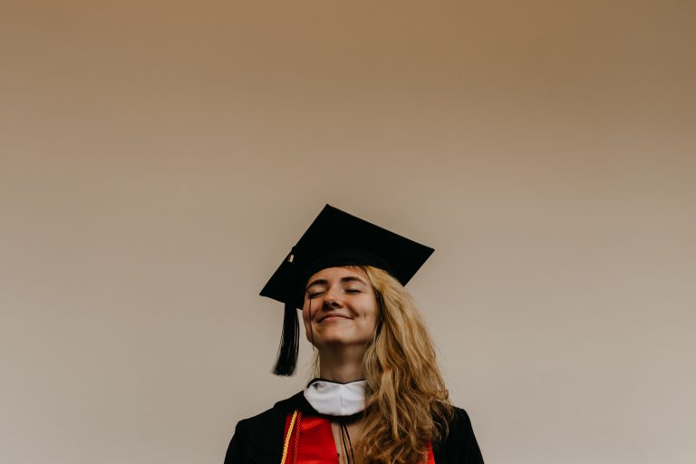 Graduating Daughter or Son? Create a Celebration Page!
